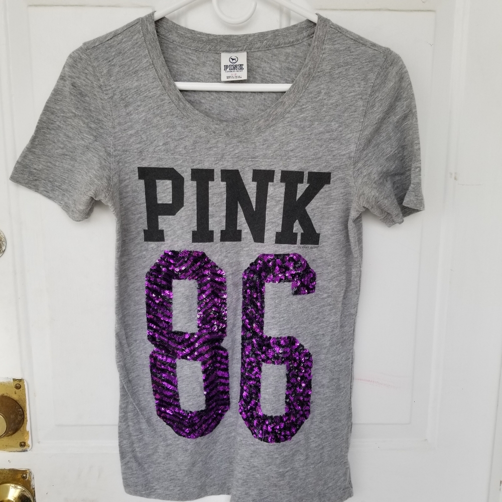 VS Pink Sequins Short Sleeve Shirt Small